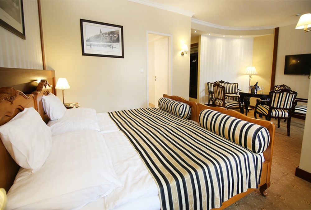 Hotel Palota Lillafured Bagian luar foto